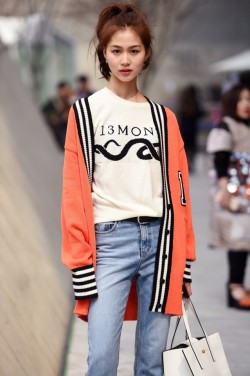 koreanmodel:Street style: Eum Ye Jin at SFW