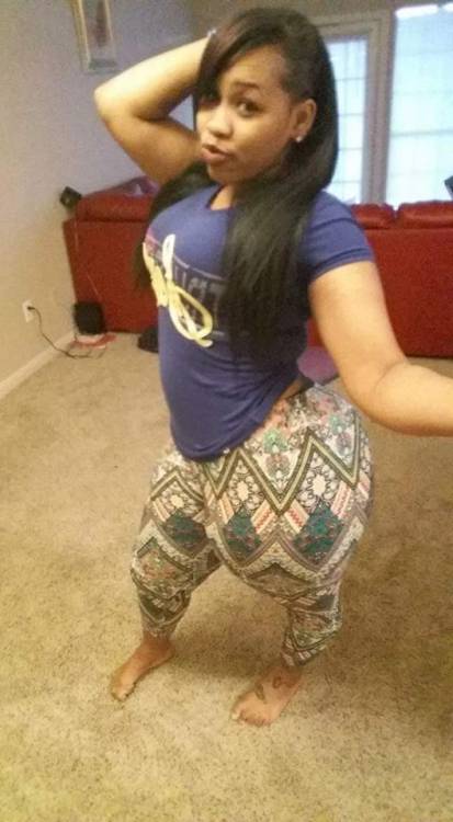 bruh-in-law:  Tamara Holmes  Seriously thick