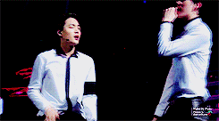 sirkimkai:    I like you.  I love you. In the future, let’s give each other strength