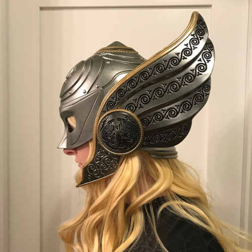 ✨Celebrating small victories with the completion of #ladythor helmet v2! #golaser https://www.instag