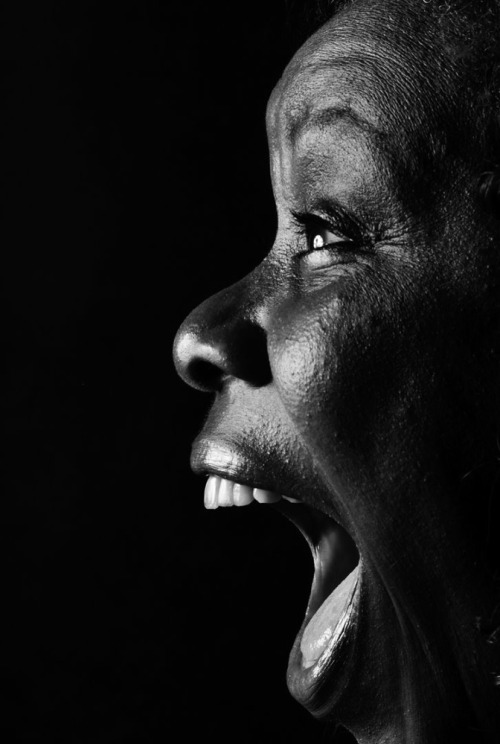 darksilenceinsuburbia:  Marta Azevedo: Black Faces