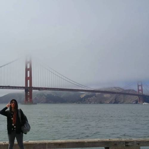 Whaddup Golden Gate Bridge! . . . . . #SF #goldengate #goldengatebridge #selca #asiangirl #peacesign