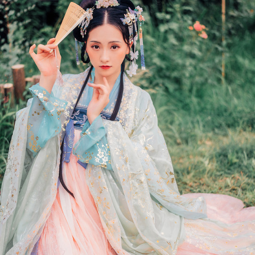 hanfugallery: Chinese hanfu by 彩云间