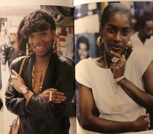 flyandfamousblackgirls:Women photographed in gold jewelry (1980s) photographed by Jamel Shabazz