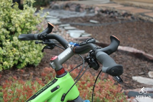 matebax: Review – SQlab 311 Handlebars, 411 Innerbarends and 711 SY Grips