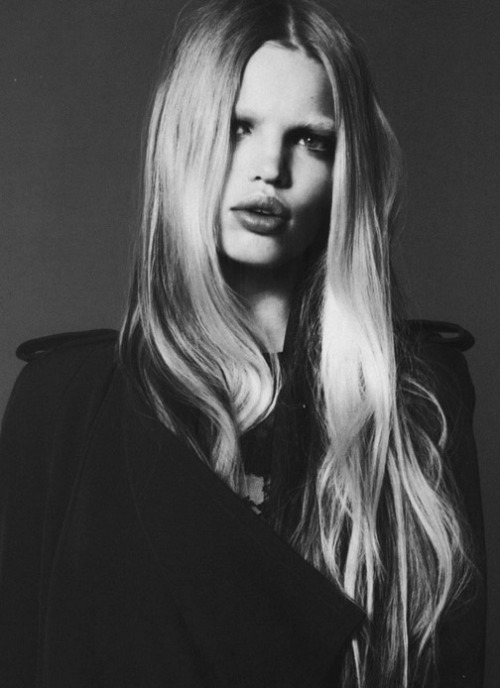 romanticnaturalism:  Daphne Groeneveld in ‘Rive Gauche et Libre’ photographed by Mert & Marcus for Vogue Paris September 2010 