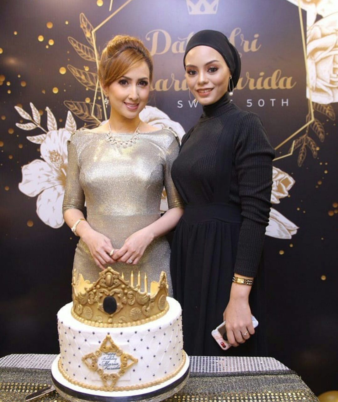 Awek Collection — Maria Farida umur dah 50 tahun tapi body ...