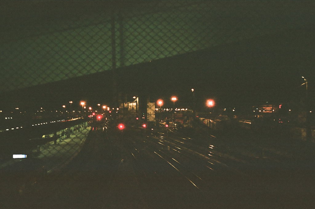 sitoutside:  Photography by calimerise
