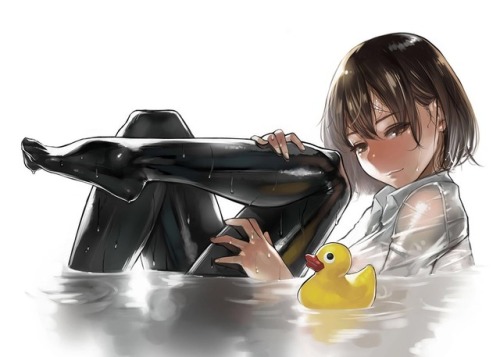 memeppoi:y_o_m_y_o_m: “濡れタイツ https://t.co/ZQxqxqSwrN”