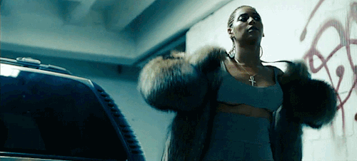 thebeyhiveforever:Bitch, I’m back by popular demand!