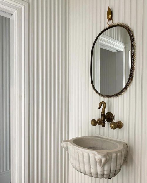 thebowerbirds:Antique marble basins and fluted wallsvia @amymeierdesign(at George Town, Cayman Islan
