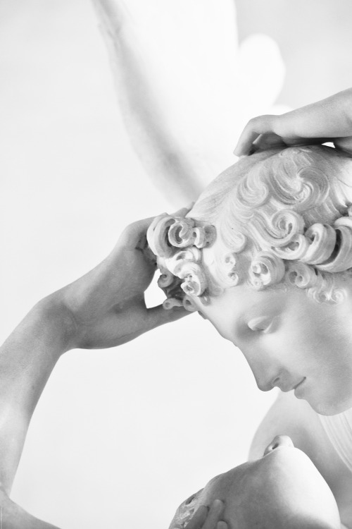 emmahyphenjane:430. Psyche Revived by Cupid’s Kiss, Antonio Canova - Musée du Louv