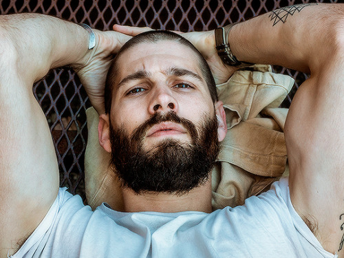 haltsonsage:CASEY DEIDRICK FOR BELLO MAGAZINE