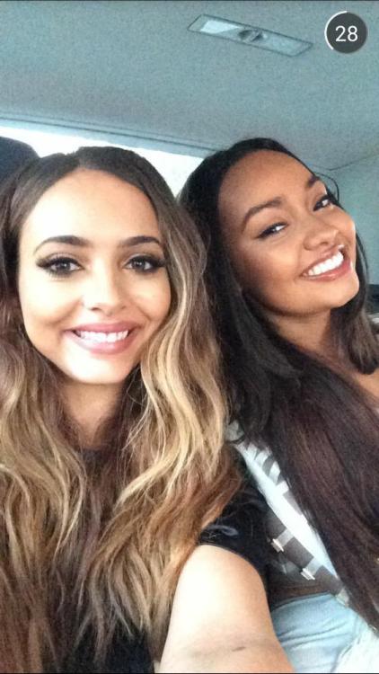 Leigh-Anne Pinnock and Jade Thirlwall- Little Mix (Leighade)