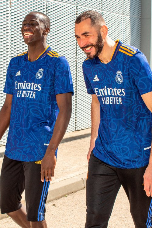 El Real Madrid presenta su segunda equipación para la temporada 2021/22 | 05.08.2021 Real Madrid re