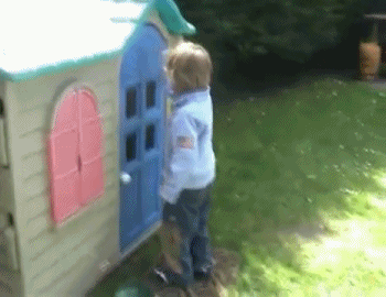 verycoolpics:  Don’t be knock en on my door 