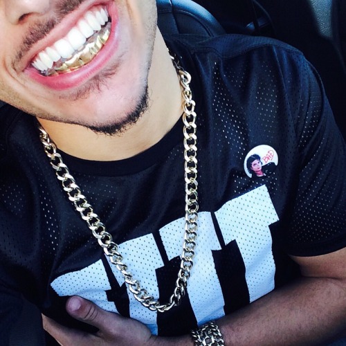 mmmdirtyhoes:  Lookin thi$ good👑 