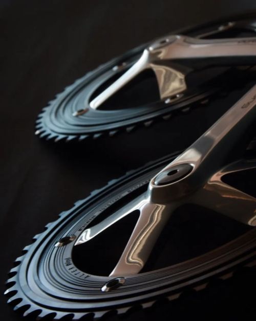 #Vinyl#V49B #black #ALTERCHAINRING 。 http://alter.shoplineapp.com Worldwide_shipping #track #pis