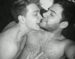 adorablegaycouples:  More at Adorable Gay