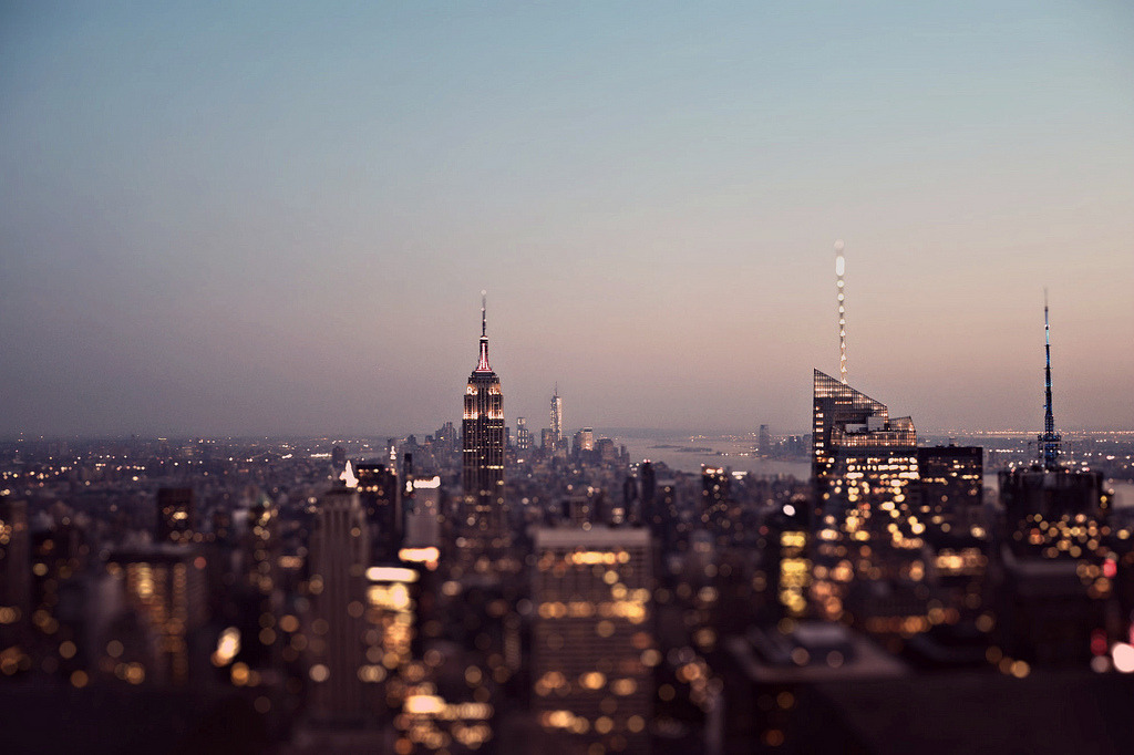 touchdisky:  Her name was New York, New York… // Joeyful~