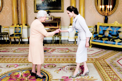 Georgeslays:  Angelina Jolie Presented With A Honorary Damehood By The Queen In Recognition