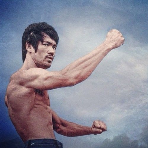 kungfu-online-center:  Bruce Lee, forever! 