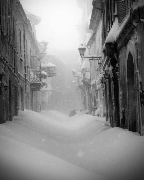attropin:by Carl Bartleboom