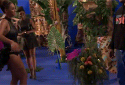 Gotmelookingsocrazyrightnow:  Behind The Scenes Of ‘Grown Woman’, ‘Partition’