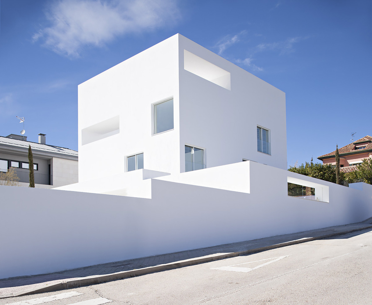 subtilitas:  Alberto Campo Baeza - Raumplan house, Madrid 2015. Photos © Javier