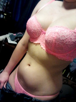 prettywhiskeybitch:  I’ve never really felt as sexy as I do wearing Victoria’s Secret. 