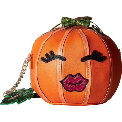 Betsey Johnson Pumpkin Kitch Crossbody ❤ liked on Polyvore (see more crossbody purses)