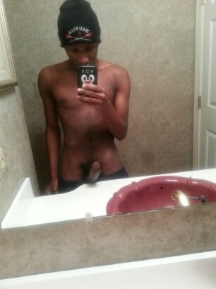 baitthestr8:  Submissionâ€¦ I no longer do requests but if you would like to