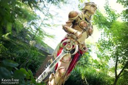 yep-that-tasted-purple:  Valkyrie Leona: Reverence by OshleyCosplay 