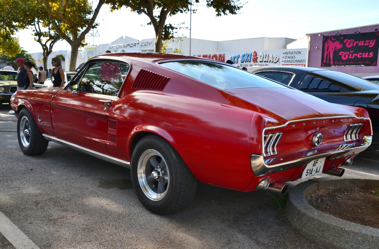 american-life-style:  Ford Mustng Fstbck ( 1967 ) Prt I 
