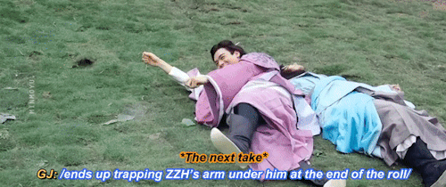 Zhang Zhehan & Gong Jun: Rolling In The Grass Is So Hard?!?!