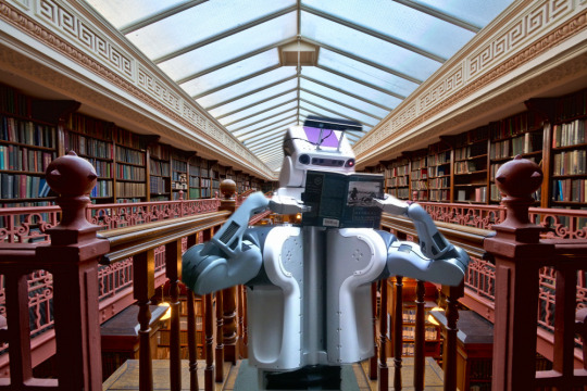 Automated book-culling software drives librarians to create fake patrons to "check out" endangered titles