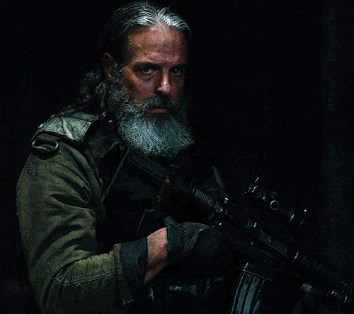 JEFFREY PIERCE As Tommy Perry In THE LAST OF US (2023 ) Episode 1.04 Please Hold To My Hand