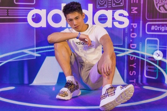 sjiguy:  secretsoulmaker:   Jizzz  Chang Fan is prob my fave IG model rn, and he’s not even SGean