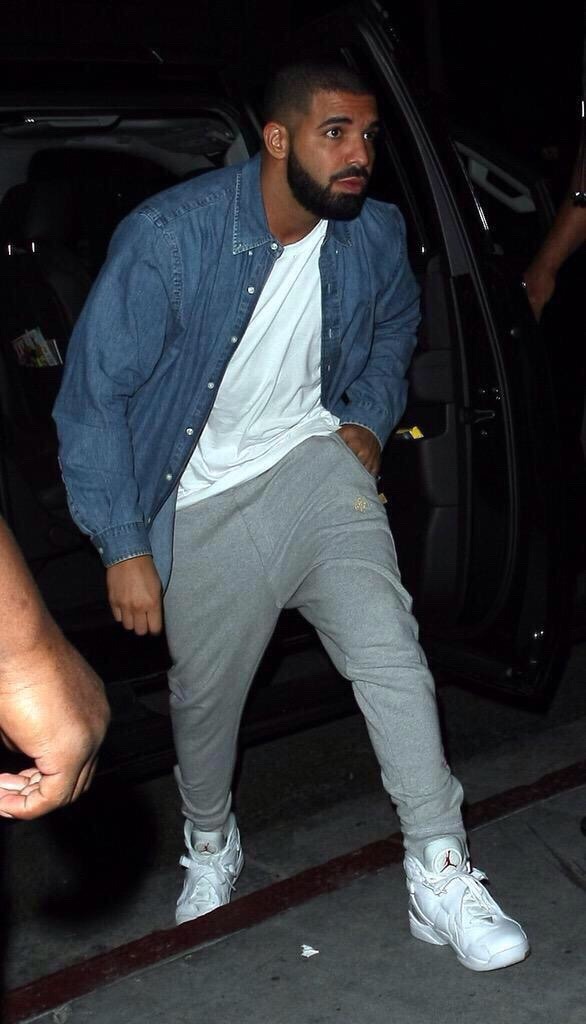 themalethots:  Daddy 😩
