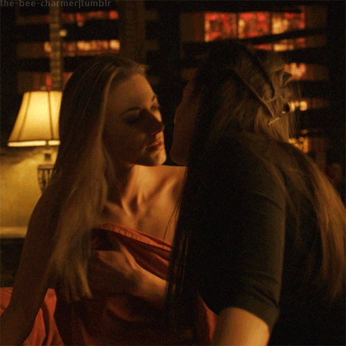 theunnamedqueer:  I am seriously enjoying “Lost Girl” at the moment~The first couple of episodes weren’t so great….so it took quite a while to get into it, but now….as each character is starting to grow on me…it is really shaping up to be