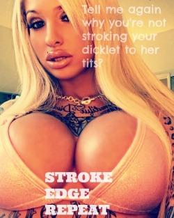 itsdangeroustogoonalone:  Oh i am stroking