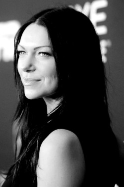 ohlauraprepon:  Laura Prepon   Black Hair 