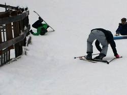 weallheartonedirection:  I snowboard, my friend skis. We decided to swap…