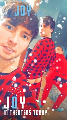 Merry Christmas   ✌    │    Keaton Stromberg (Emblem3)