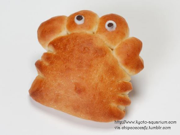 chipcococafe:  Sweet Breads from Kyoto Aquarium Jelly fish- Fluffy white bread with