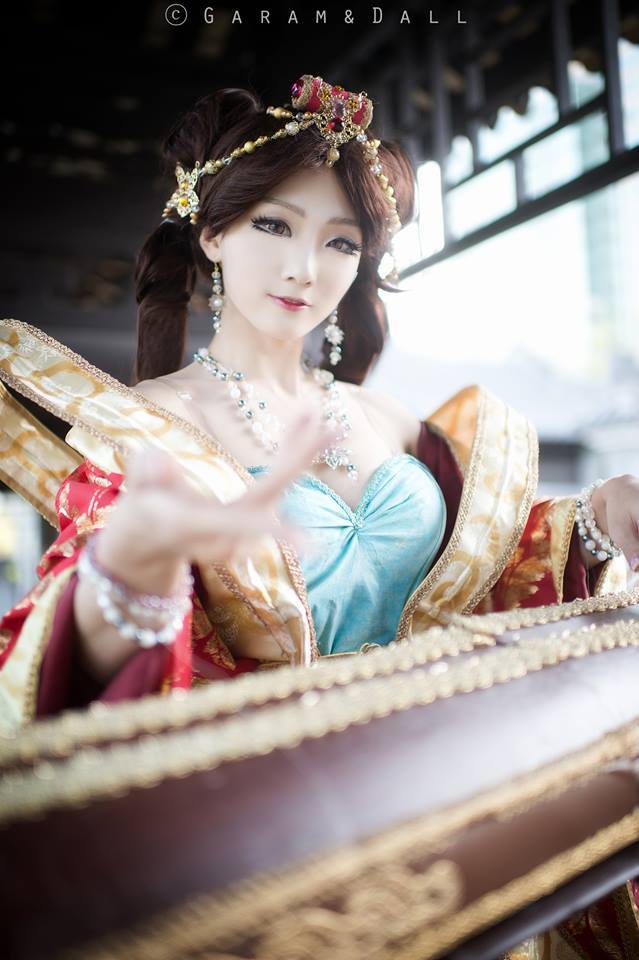 kuudererules:    Aza Miyuko Cosplay as Sona “Guqin ver.” from League of Legends