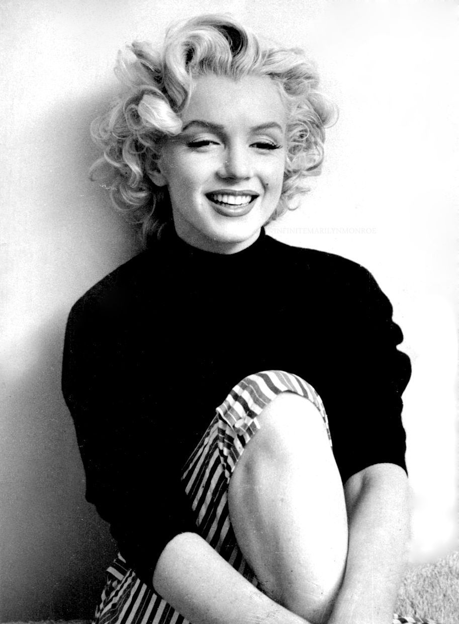 infinitemarilynmonroe: Marilyn Monroe photographed by Ben Ross.