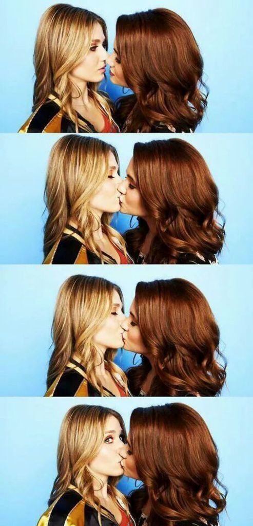 a-violet-femme:  ♥ Lesbian Blog ♥