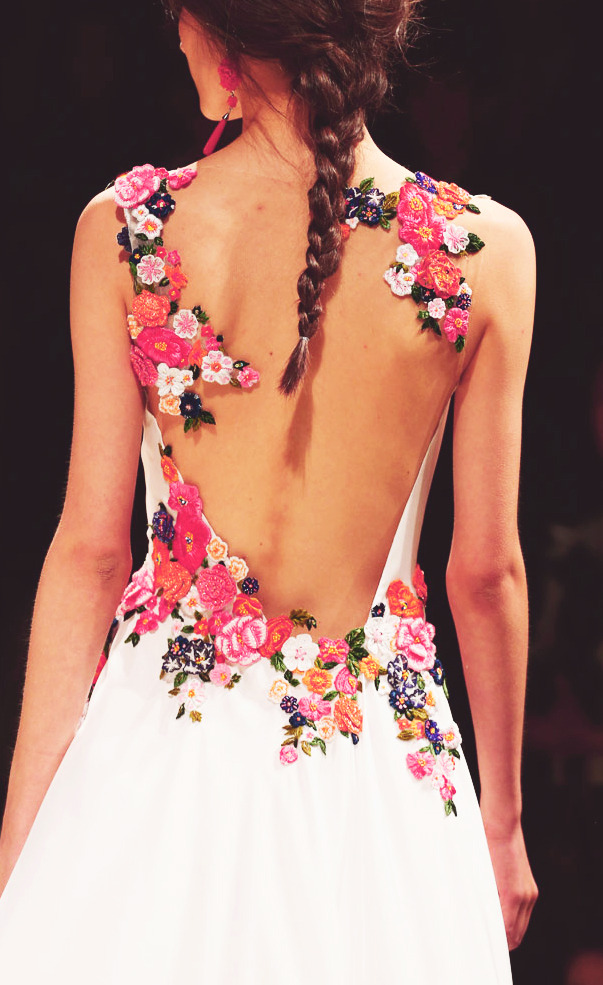 dissapparate:  up close and personal↳ alberta ferretti spring 2014 rtw 