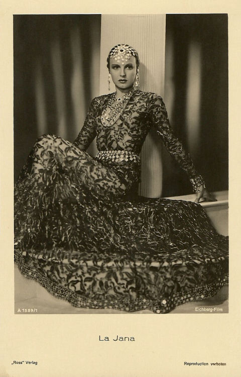 German dancer and film actress La Jana,  postcard by Ross Verlag, 1938-1939
